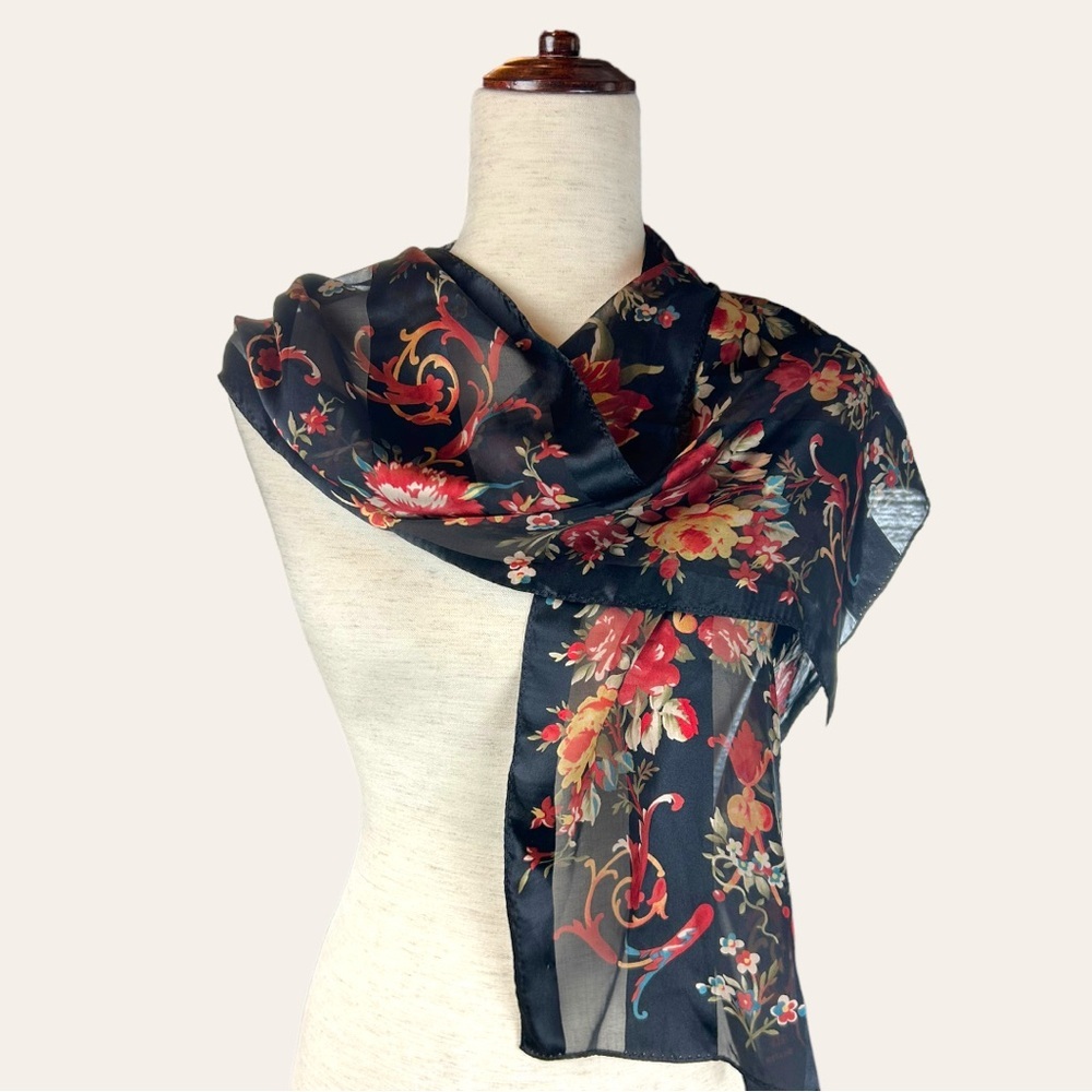 NWT Lauren Ralph Lauren 100% Silk Dark Floral Scarf​